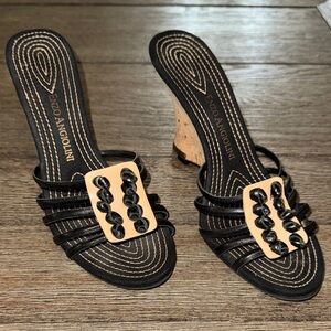 Enzo Angiolini Black and Tan Strappy Wedge